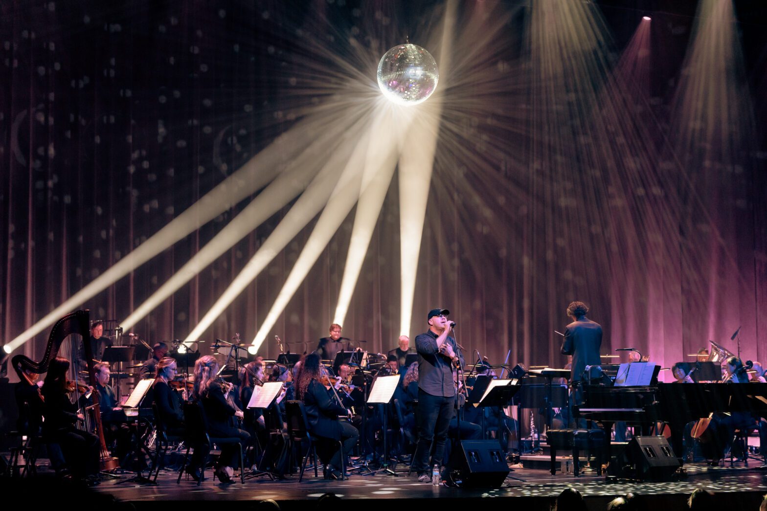 20260228_DPAC_SleepingatLast_PressSelects_0013